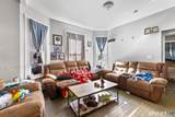 50 Vine Street - Photo 15