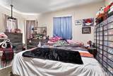 50 Vine Street - Photo 17