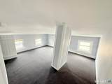 240 Wood Avenue - Photo 12
