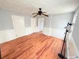240 Wood Avenue - Photo 5