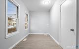 303 Poplar Street - Photo 10