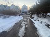 162 Plaza Avenue - Photo 5