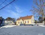28 White Street - Photo 3