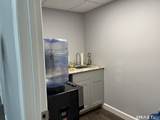 1533 New Britain Avenue - Photo 10