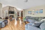 111 Stones Throw - Photo 16
