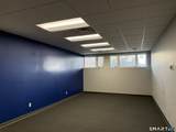 27 Meriden Avenue - Photo 2
