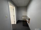 27 Meriden Avenue - Photo 12