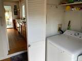 33 Grove Avenue - Photo 16
