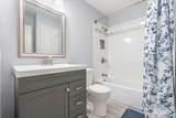 10 Karen Boulevard - Photo 16