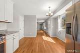 10 Karen Boulevard - Photo 4