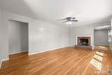 10 Karen Boulevard - Photo 6