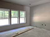 12 Village Circle - Photo 15