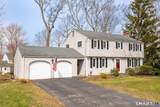 117 Roslyn Drive - Photo 2