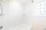 117 Roslyn Drive - Photo 18