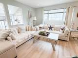945 Broadway - Photo 3