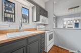 678 Savin Avenue - Photo 2