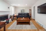 135 Laurel Place - Photo 15