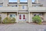 305 Willow Springs - Photo 32