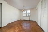 1 Strawberry Hill Court - Photo 3