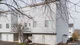 86 Staffordshire Commons Drive - Photo 2