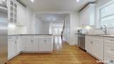 112 Greenwood Street - Photo 2