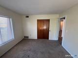 35 Woodsedge Drive - Photo 6