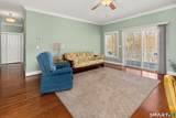 24 Center Court - Photo 12