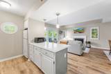 2124 Old Pond Lane - Photo 3
