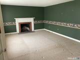 946 Riverton Terrace - Photo 3
