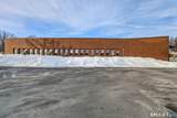 160 Mohegan Drive - Photo 1