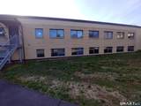 160 Mohegan Drive - Photo 2