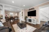 38 Wooster Heights - Photo 13