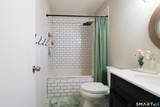 10 Woodsedge Drive - Photo 8