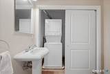 586 Thames Street - Photo 11