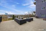 586 Thames Street - Photo 31