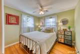 1 Gloria Heights - Photo 18