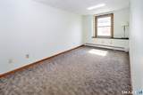 622 Melville Avenue - Photo 33