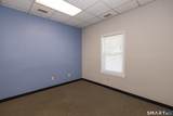 244 Queen Street - Photo 12