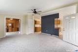 109 Colonial Road - Photo 9