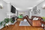 15 Ingram Street - Photo 3