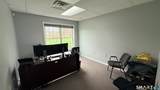675 Berlin Turnpike - Photo 3
