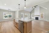 42 Holcomb Street - Photo 12