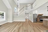 42 Holcomb Street - Photo 6