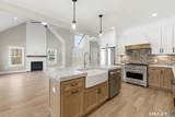 42 Holcomb Street - Photo 10