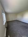 25 Lisa Court - Photo 6