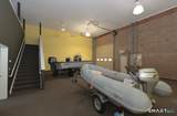 8 Pecks Lane - Photo 4