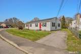 158 Midway Oval - Photo 13