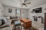 158 Midway Oval - Photo 17