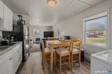 158 Midway Oval - Photo 6