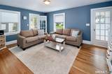 58 Newton Street - Photo 8
